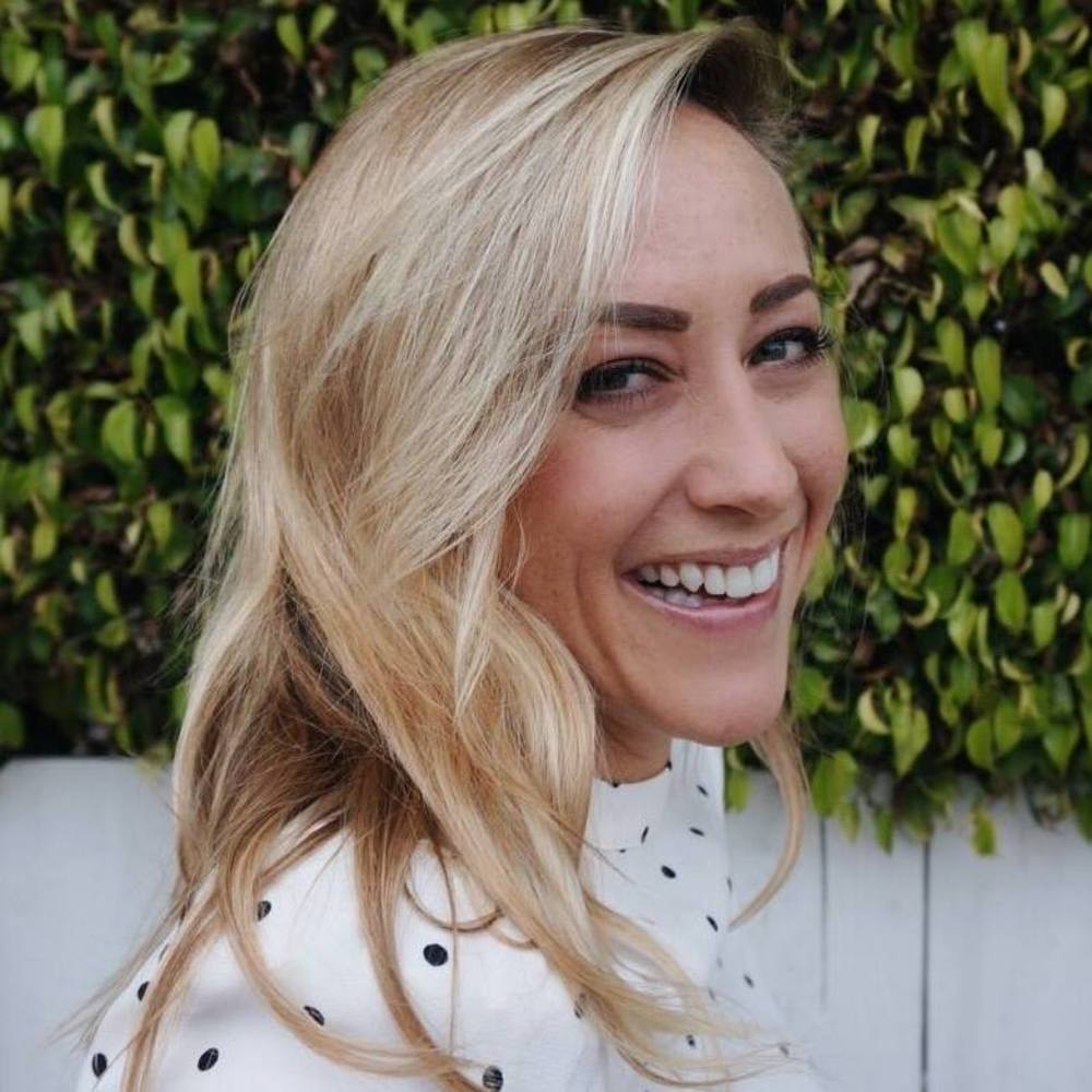 Meet your Posher, Danielle